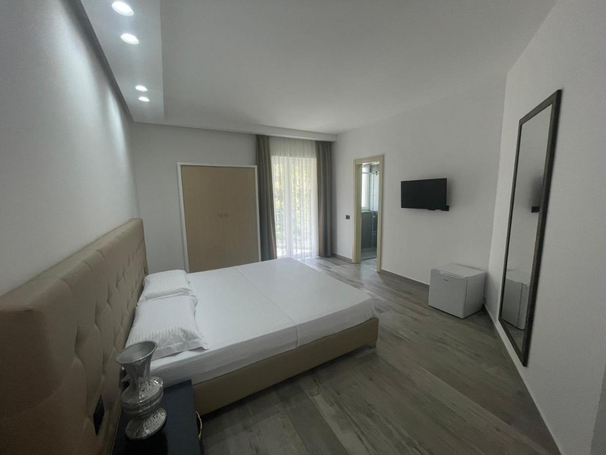 Mille Amici Hotel Шенджин Экстерьер фото